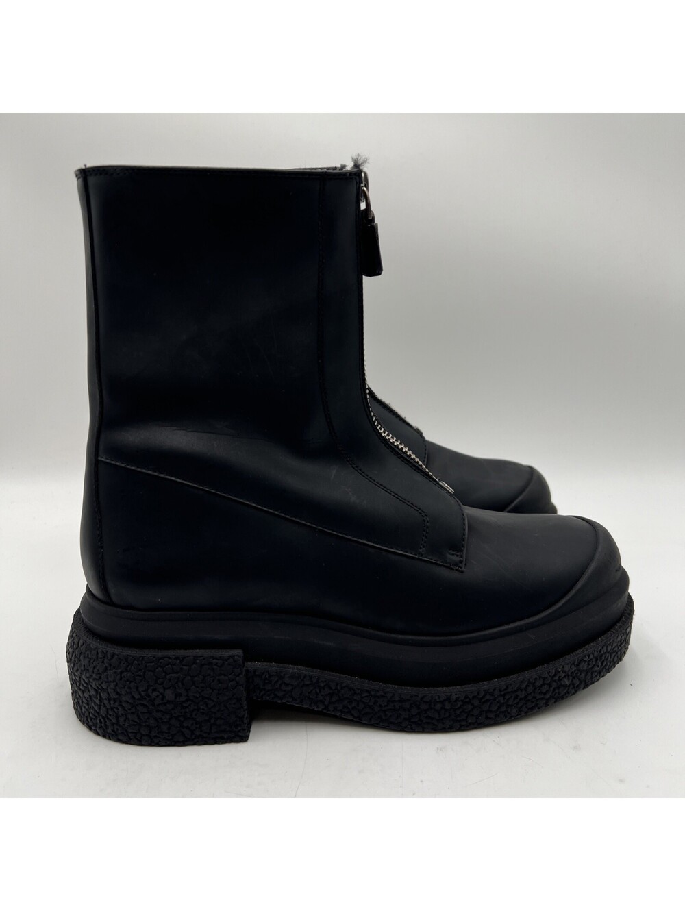 Women’s Stuart Weitzman Charli Zip Sport black leather boots Size 6B